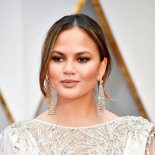 Chrissy Teigen: Δεν πιστεύεις που την πήρε ο ύπνος!