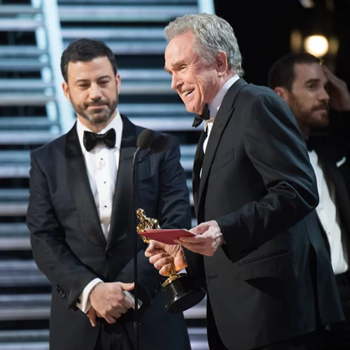 Οι καλύτερες αντιδράσεις στην ανακοίνωση της νίκης του "Moonlight"