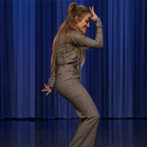 Jennifer Lopez: Στην πιο αστεία και σέξι μάχη χορού (βίντεο)