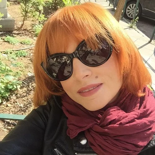 Ελεωνόρα Ζουγανέλη | Ποια γνωστή τραγουδίστρια θα είναι η κουμπάρα της;