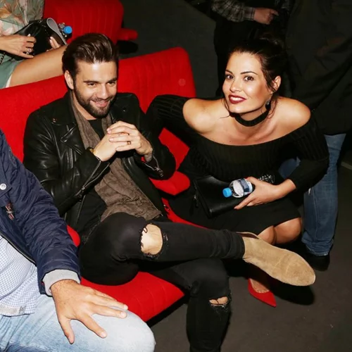 Ποιοι επώνυμοι βρέθηκαν στην πρεμιέρα του Burak Hakki και την παράσταση «Ο Κύκλος»