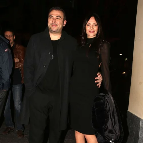 Υβόννη Μπόσνιακ: Σπάνια δημόσια εμφάνιση με τον πατερά της