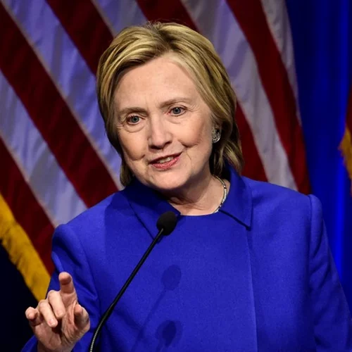 Η Hillary Clinton μιλά για το σκάνδαλο Lewinsky και αποκαλύπτει γιατί έμεινε με τον Bill Clinton