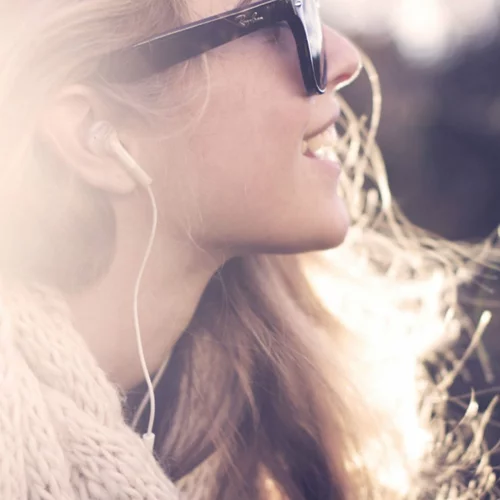 Παγκόσμια Ημέρα Ευτυχίας | Τα λίγα και απλά βήματα για να νιώσεις ευτυχισμένη