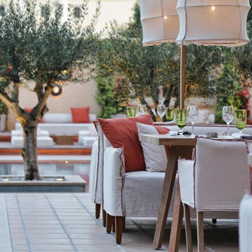 The Margi: Βρήκαμε πού θα περάσεις το Πάσχα σου!