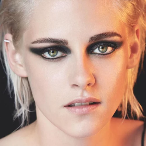 Kristen Stewart: Πρωταγωνιστεί στη νέα beauty καμπάνια της Chanel