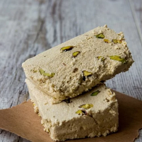 Χαλβάς: Να τι οφέλη έχει και γιατί είναι από τα πιο θρεπτικά γλυκά