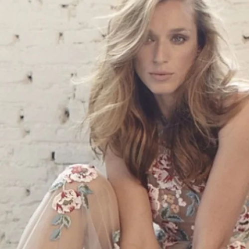 Κάτια Ζυγούλη: Ποζάρει με τον μικρότερο γιο της