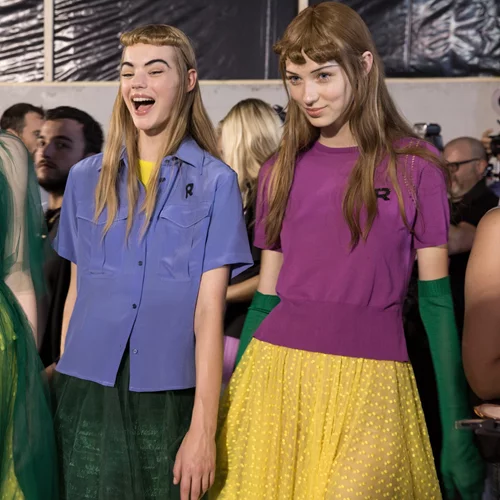 6 χρωματικοί συνδυασμοί ρούχων που θα κάνουμε το 2017