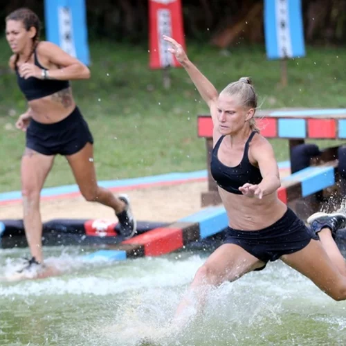 Survivor: Ποιος είναι ο παίκτης που ψήφισαν οι «Διάσημοι» να ενταχθεί στους «Μαχητές»;