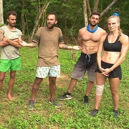 Survivor: Ποιος δυνατός παίκτης των Μαχητών είναι πολύ άρρωστος;