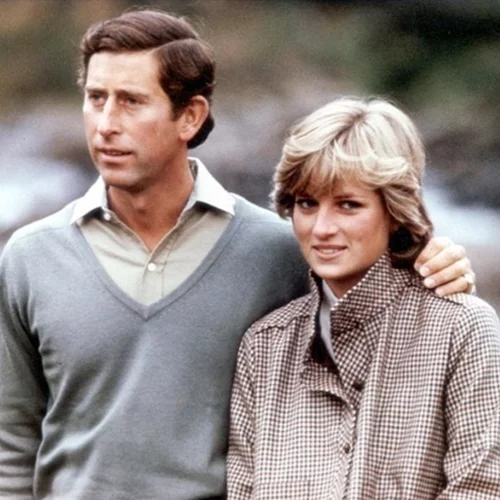 Πρίγκιπας Κάρολος | Η άγνωστη ιστορία για το πώς ερωτεύτηκε την πριγκίπισσα Diana