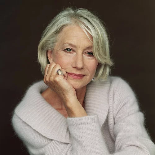 Helen Mirren | «Παντρευτήκαμε γιατί καταλάβαμε ότι θα ήμασταν για πάντα μαζί»