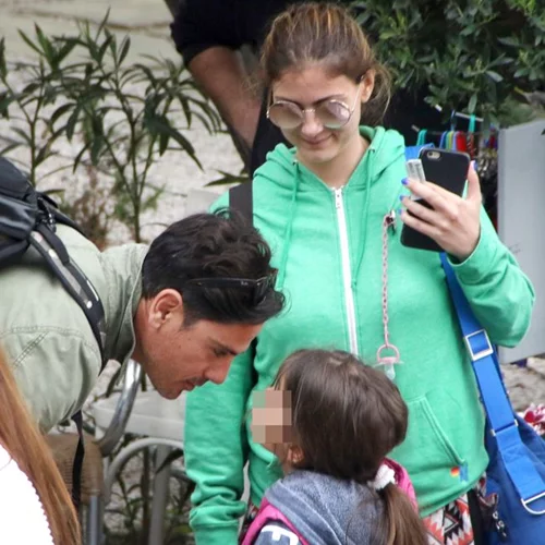 Δέσποινα Καμπούρη: Οικογενειακές στιγμές με τον σύζυγο και τις κόρες της