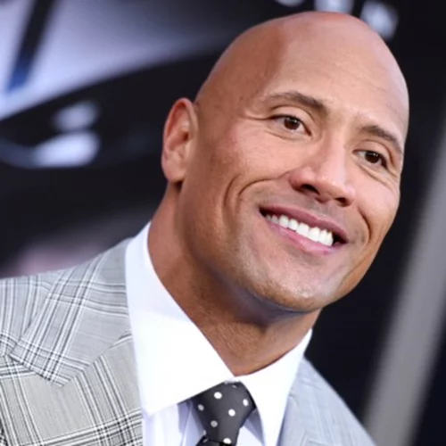 Ο Dwayne Johnson είναι "συντετριμμένος" από τις πυρκαγιές στη Χαβάη