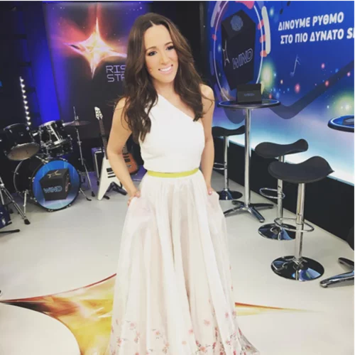 Καλομοίρα: Τι φοράει στον μεγάλο τελικό του Rising Star;