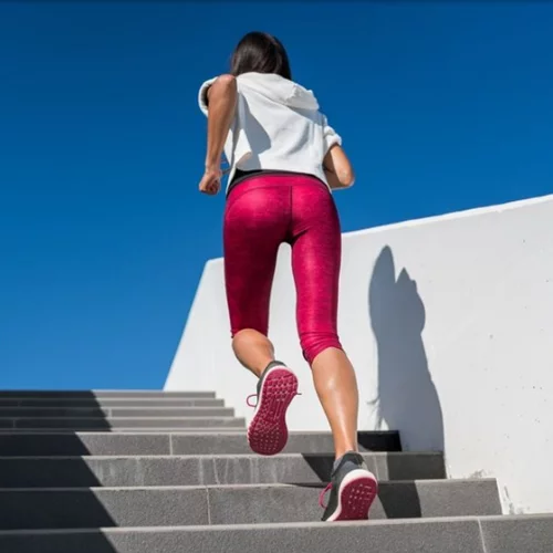 Βραζιλιάνικοι γλουτοί σε 1 μήνα με αυτές τις ασκήσεις