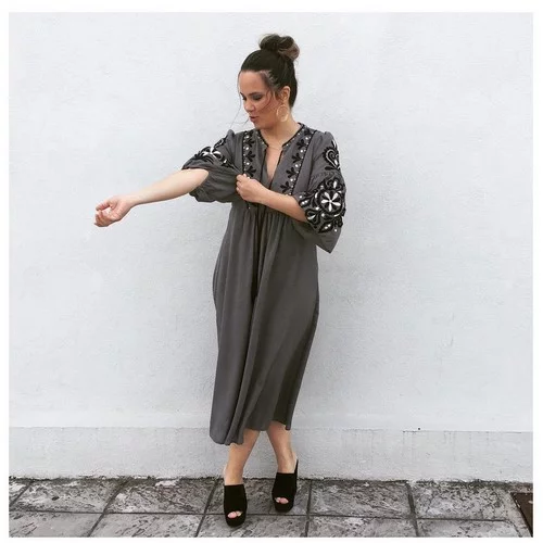 Διάσημες ελληνίδες: Τι φόρεσαν στην τηλεόραση αυτή την εβδομάδα