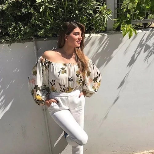 Διάσημες ελληνίδες: Τι φόρεσαν στην τηλεόραση αυτή την εβδομάδα