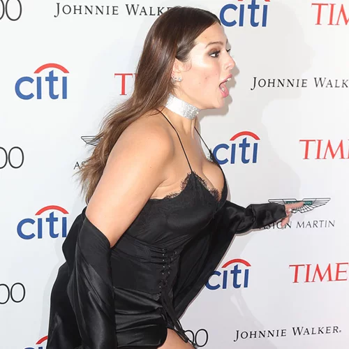 Ashley Graham: Η τούμπα της στο κόκκινο χαλί!