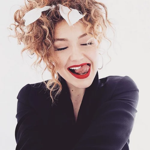 Gigi Hadid: Η πρωταπριλιάτικη φάρσα που έκανε μέσω instagram