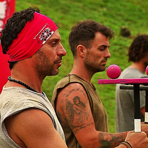 9 καταστάσεις χαράς που συγκρίθηκαν με την αποχώρηση Χανταμπάκη