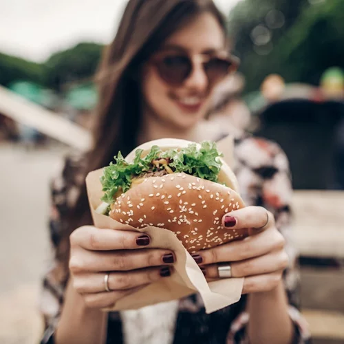Αφιέρωμα street food | Όταν η γεύση βγαίνει στο δρόμο