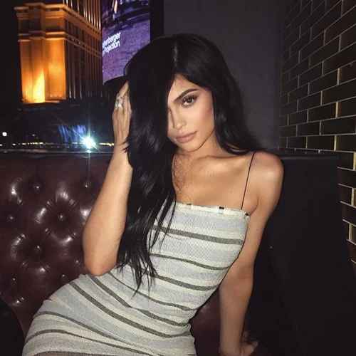 Kylie Jenner: Χέρι - χέρι με το νέο της σύντροφο! (φωτογραφία)