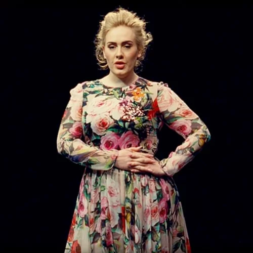 Mετά την Irina τώρα και η Adele δείχνει στα καλύτερά της μετά τον χωρισμό της