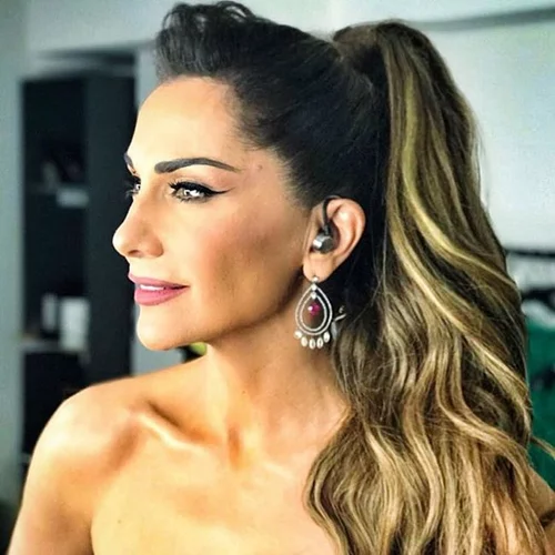 Δέσποινα Βανδή: Οι λεπτομέρειες του look της στο 16ο live show του Rising Star