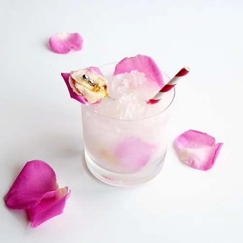 Οι Instagram λογαριασμοί που πρέπει να ακολουθήσεις αν αγαπάς τα cocktails