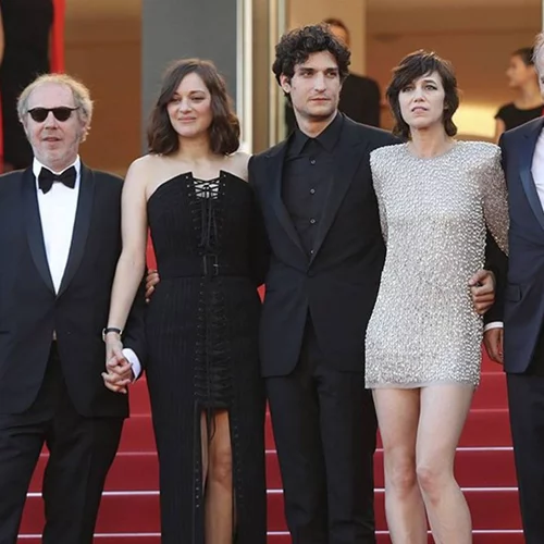 Κάννες 2017: Όλες οι λαμπερές αφίξεις στην έναρξη του δημοφιλούς Φεστιβάλ