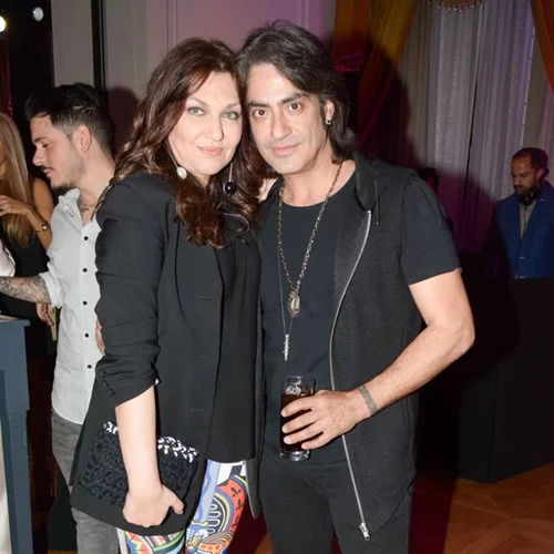 Καίτη Γαρμπή-Διονύσης Σχοινιάς | Τους έδεσαν και τους έκλεψαν μέσα στο σπίτι τους