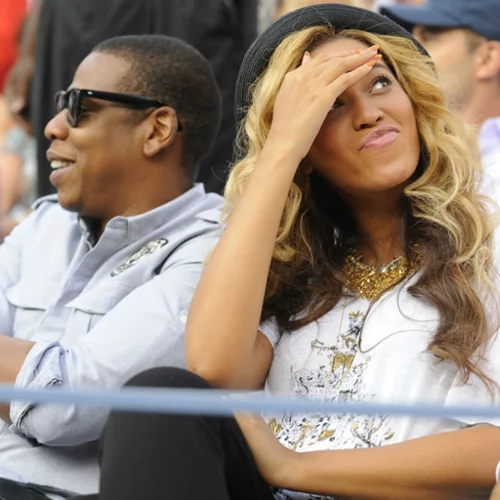 Άβολες στιγμές celebrity ζευγαριών που απαθανατίστηκαν από την κάμερα