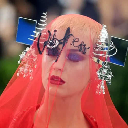 Met Gala 2017: Δες εδώ ΟΛΑ τα beauty looks (καλά και αδιάφορα) που είδαμε στο κόκκινο χαλί