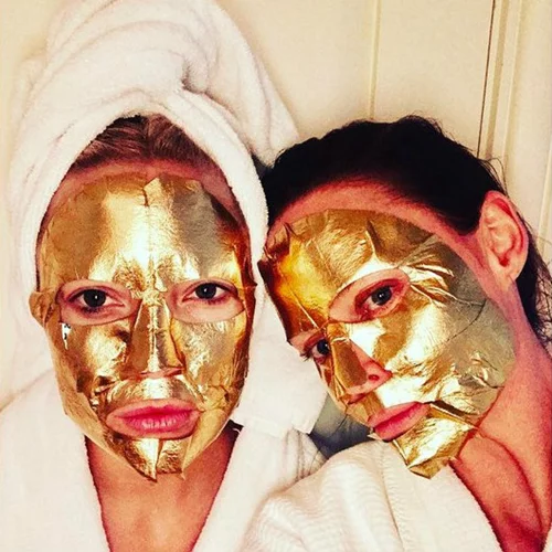 Stay Gold: Βρήκαμε τη μάσκα ομορφιάς που έκρυβε όλη τη λάμψη του MET!