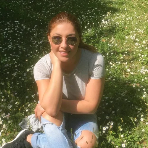 Έλενα Παπαρίζου: Δες την στο μπάνιο της!