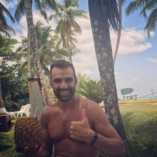 Λάμπρος Χούτος: Η πρώτη φωτογραφία με το γιο του