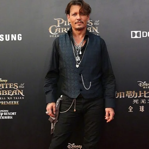 Johnny Depp: Στην πρεμιέρα της νέας του ταινίας με τον Orlando Bloom