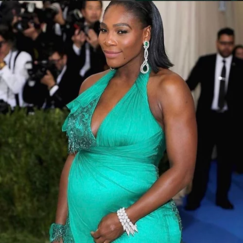 Serena Williams: Η πρώτη εμφάνιση με φουσκωμένη κοιλιά