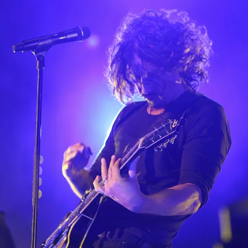 Πέθανε γνωστός ροκ τραγουδιστής