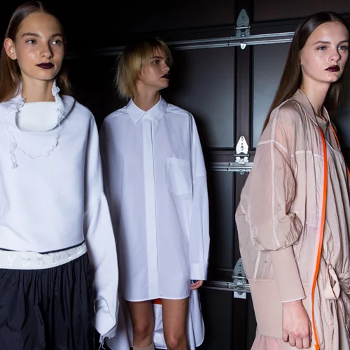 Άνοιξη/Καλοκαίρι 2017: Τα χειρότερα looks που είδαμε στην πασαρέλα