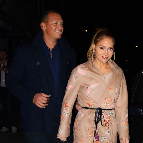 Jennifer Lopez: Σε ρομαντικό δείπνο με τον Alex Rodriguez