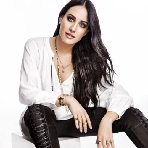 Μαλού: Είναι έγκυος; Οι πρώτες πληροφορίες