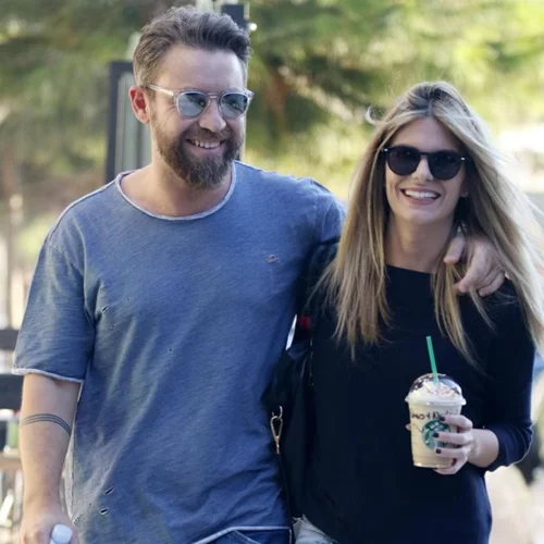 Γιάννης Βαρδής - Νατάσα Σκαφίδα: Βάφτιση και γάμος μαζί στη Λήμνο. Ποια τραγουδίστρια θα είναι η νονά;