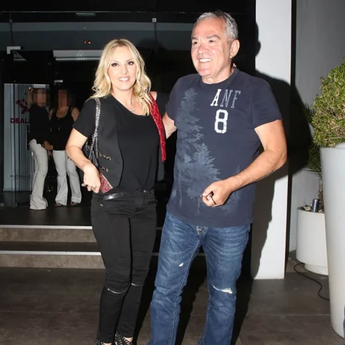 Πέγκυ Ζήνα - Γιώργος Λύρας: Σπάνια έξοδος για το αγαπημένο ζευγάρι