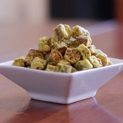 Μπάμιες σαν ποπ κορν: Να πώς θα τρώνε τα παιδιά μπάμιες (κι εσύ!)