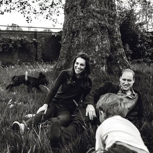 Kate Middleton – Πρίγκιπας William: Στην πιο γλυκιά οικογενειακή τους φωτογράφιση