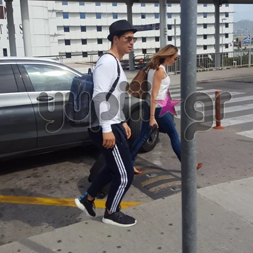 Σάκης Ρουβάς - Κάτια Ζυγούλη: Στο αεροδρόμιο λίγο πριν αναχωρήσουν για το Survivor