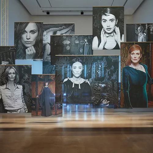 Chanel: Η εντυπωσιακή έκθεση στην Κορέα, με πρωταγωνίστριες τις γυναίκες!